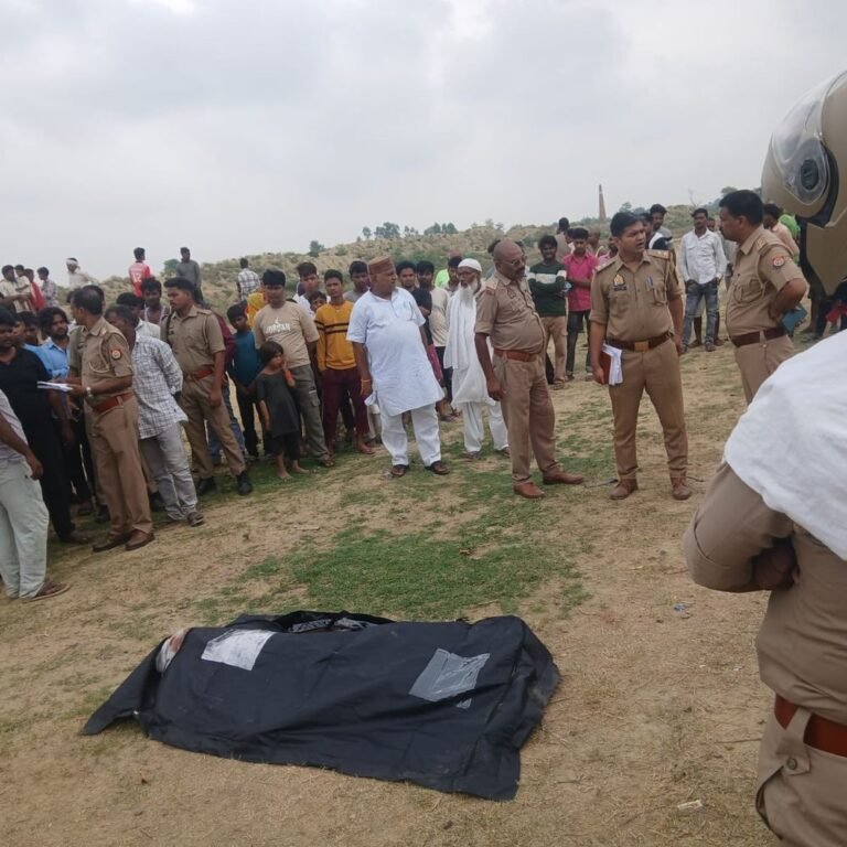 बलरामपुर में रिक्शा की टक्कर से बच्चे की मौत:कुत्ते के काटने का इंजेक्शन लगवाकर लौट रहा था, चालक गिरफ्तार