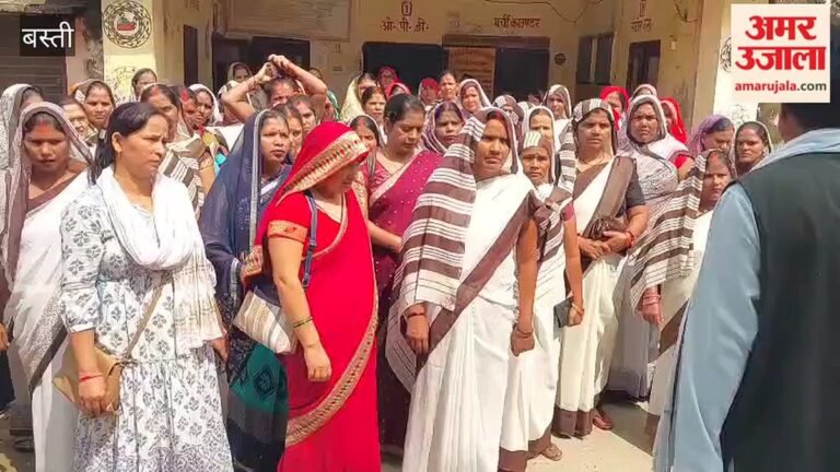बस्ती: दीपावली से पहले मानदेय-बकाया भुगतान की मांग