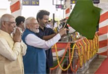 चेन्नई मेट्रो रेल के फेज-2 की पहली ट्रेन शुरू, पीएम मोदी ने दी हरी झंडी
