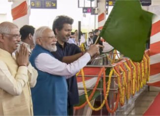 चेन्नई मेट्रो रेल के फेज-2 की पहली ट्रेन शुरू, पीएम मोदी ने दी हरी झंडी