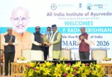 बच्चों का बेहतर स्वास्थ्य देश की प्राथमिकता: उपराष्ट्रपति