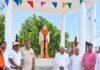 गांधी जयंती पर सिटीजन फोरम ने दी श्रद्धांजलि:जिला परिषद मार्केट में गांधी प्रतिमा पर किया माल्यार्पण, सत्य-अहिंसा और स्वच्छता के आदर्शों को अपनाने का लिया संकल्प