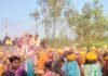 रामपुर धोबियाहार में निकली भव्य कलश यात्रा:नवरात्रि से पहले दुर्गा पूजा समितियों की तैयारियां तेज, वैवाही चौकी क्षेत्र में 17 जगहों पर लगेंगी प्रतिमाएं रामपुर धोबियाहार में निकली भव्य कलश यात्रा:नवरात्रि से पहले दुर्गा पूजा समितियों की तैयारियां तेज, वैवाही चौकी क्षेत्र में 17 जगहों पर लगेंगी प्रतिमाएं