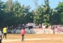 बन्नीढाला ने जमली को हराकर सुपर लीग मुकाबला जीता:मंगलपुर पटखौली क्रिकेट प्रतियोगिता में ओमप्रकाश जायसवाल और भरत शुक्ला ने किया शुभारंभ बन्नीढाला ने जमली को हराकर सुपर लीग मुकाबला जीता:मंगलपुर पटखौली क्रिकेट प्रतियोगिता में ओमप्रकाश जायसवाल और भरत शुक्ला ने किया शुभारंभ