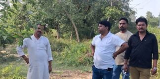 मार्ग ठीक न होने पर महासमिति अध्यक्ष ने नाराजगी जताई:शोभायात्रा मार्ग और बिजली के काम अधूरे, 10 अक्टूबर तक पूरे होने थे मार्ग ठीक न होने पर महासमिति अध्यक्ष ने नाराजगी जताई:शोभायात्रा मार्ग और बिजली के काम अधूरे, 10 अक्टूबर तक पूरे होने थे