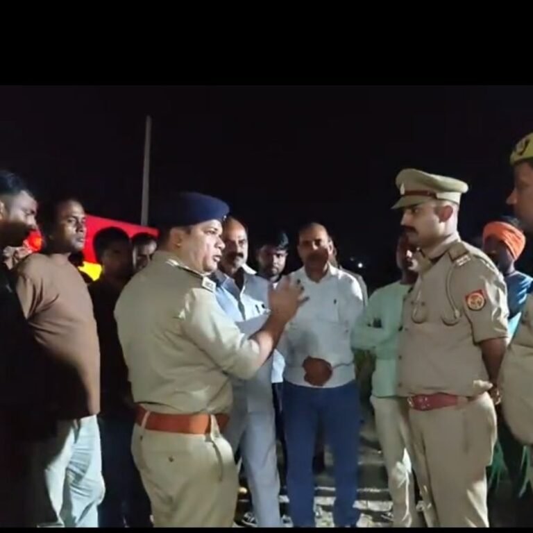 सीओ ने रावण दहन मेले में सुरक्षा परखी:बारी गांव में पुलिस की मुस्तैदी का जायजा लिया, दिए जरूरी निर्देश