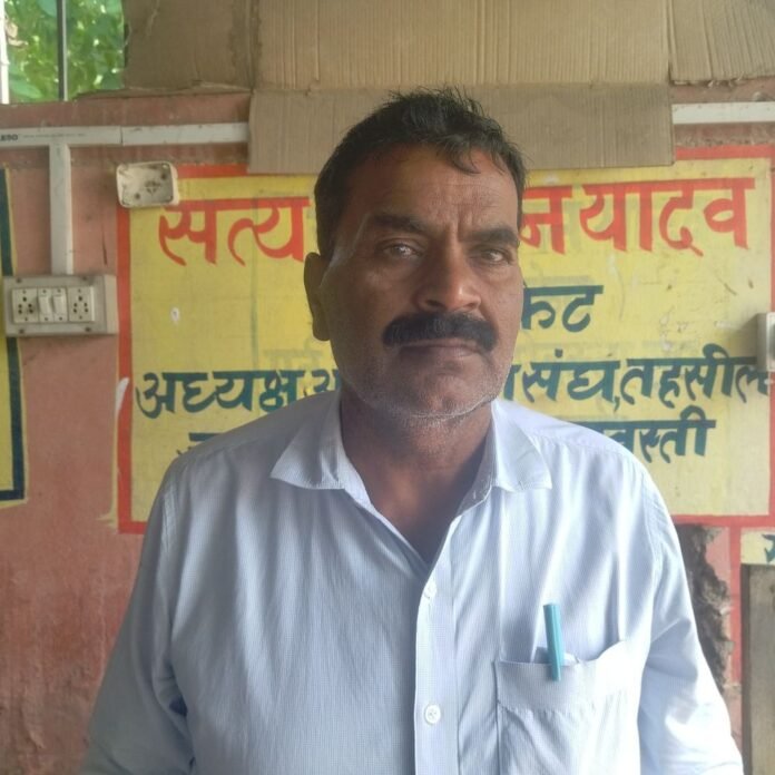 दिवंगत-अधिवक्ता के परिवार को बार-एसोसिएशन ने दी 3 लाख मदद:जमुनहा में पूर्व अध्यक्ष अजय कुमार पांडेय के निधन के बाद उठाया कदम