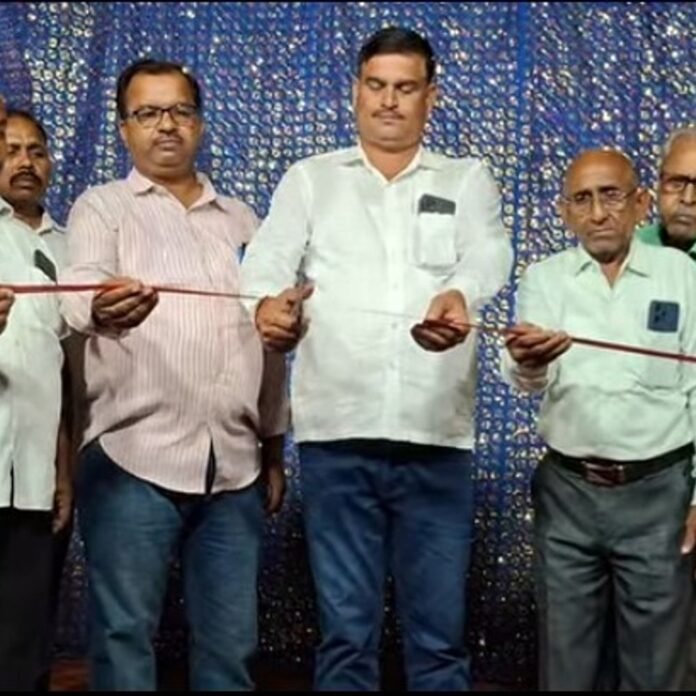 अचलपुर चौधरी में 200 साल पुरानी रामलीला शुरू:भाजपा नेता अतुल उपाध्याय ने किया उद्घाटन, युवाओं को मिलते हैं संस्कार