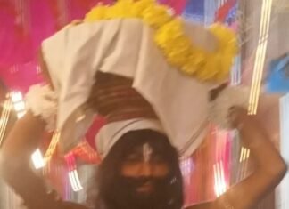 अकारा में वासुदेव ने टोकरी में श्रीकृष्ण की झांकी निकली:नवरात्रि पर श्रीमद् भागवत कथा के दौरान गूंजे जयकारे, श्रद्धालुओं ने किए दर्शन अकारा में वासुदेव ने टोकरी में श्रीकृष्ण की झांकी निकली:नवरात्रि पर श्रीमद् भागवत कथा के दौरान गूंजे जयकारे, श्रद्धालुओं ने किए दर्शन