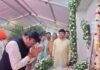 बस्ती में पूर्व-सांसद की माता के निधन पर शोक सभा:आवास पर पहुंचे कई गणमान्यजन, परिवार को ढांढस बंधाया बस्ती में पूर्व-सांसद की माता के निधन पर शोक सभा:आवास पर पहुंचे कई गणमान्यजन, परिवार को ढांढस बंधाया