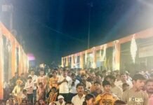 गौर बाजार में दुर्गा जागरण कार्यक्रम आयोजित:देर रात तक गूंजे माता रानी के जयकारे, श्रद्धालु झूमे, पूर्व ब्लॉक प्रमुख रहे मुख्य अतिथि गौर बाजार में दुर्गा जागरण कार्यक्रम आयोजित:देर रात तक गूंजे माता रानी के जयकारे, श्रद्धालु झूमे, पूर्व ब्लॉक प्रमुख रहे मुख्य अतिथि