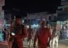 त्योहारों को लेकर पुलिस प्रशासन अलर्ट:एसपी शक्ति मोहन के निर्देश पर थानाध्यक्ष अनूप तिवारी की निगरानी में क्षेत्र में सुरक्षा बढ़ाई गई त्योहारों को लेकर पुलिस प्रशासन अलर्ट:एसपी शक्ति मोहन के निर्देश पर थानाध्यक्ष अनूप तिवारी की निगरानी में क्षेत्र में सुरक्षा बढ़ाई गई