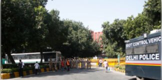 CEC ज्ञानेश के खिलाफ प्रदर्शन पर दिल्ली पुलिस का बड़ा एक्शन, दर्ज कीं 3 FIR