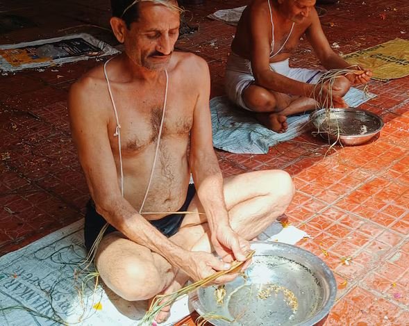क्या वंशवृद्धि में आ रही है रुकावट? ज्योतिषी ने बताया पंचवली का खास उपाय, जानें तर्पण की विधि