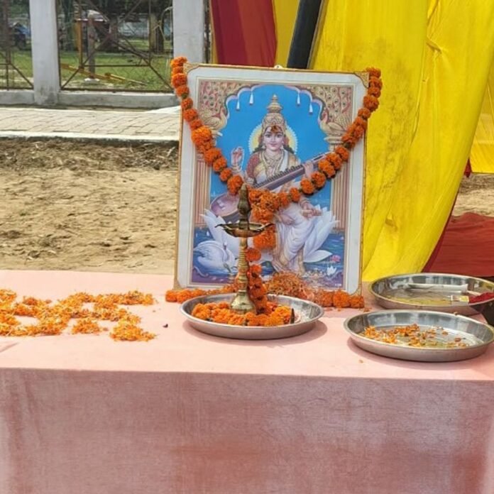 408439ad-723b-456f-87c3-758bc0433d34_1791620732171.jpg विधायक ने किया मंडलीय कबड्डी प्रतियोगिता का शुभारंभ:बहराइच में खिलाड़ियों ने दिखाया दम