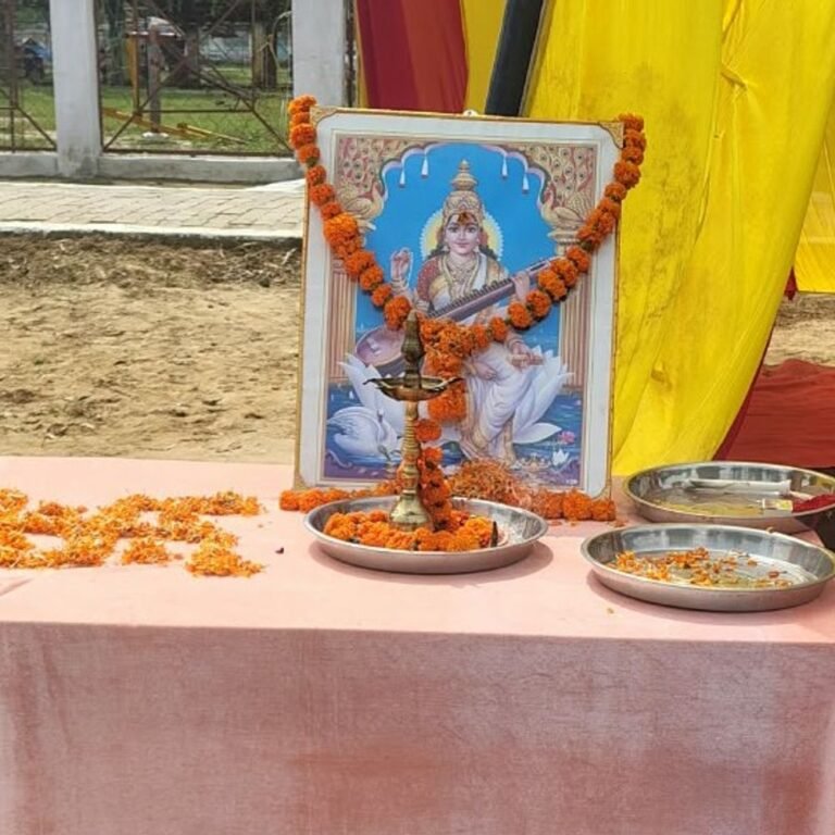 विधायक ने किया मंडलीय कबड्डी प्रतियोगिता का शुभारंभ:बहराइच में खिलाड़ियों ने दिखाया दम
