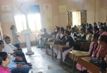 अमृत लाल कॉलेज में प्लास्टिक मुक्ति, जल संरक्षण पर जागरूकता:फरेन्दा में प्राचार्य ने बताए सिंगल यूज प्लास्टिक के नुकसान, 72 लोगों ने ली शपथ अमृत लाल कॉलेज में प्लास्टिक मुक्ति, जल संरक्षण पर जागरूकता:फरेन्दा में प्राचार्य ने बताए सिंगल यूज प्लास्टिक के नुकसान, 72 लोगों ने ली शपथ