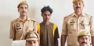 अपहरण-दुष्कर्म व पॉक्सो मामले का आरोपी गिरफ्तार:गौर पुलिस ने महुआ डाबर गेट से पकड़ा, कोर्ट में पेश किया