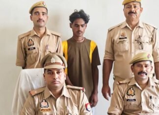 अपहरण-दुष्कर्म व पॉक्सो मामले का आरोपी गिरफ्तार:गौर पुलिस ने महुआ डाबर गेट से पकड़ा, कोर्ट में पेश किया