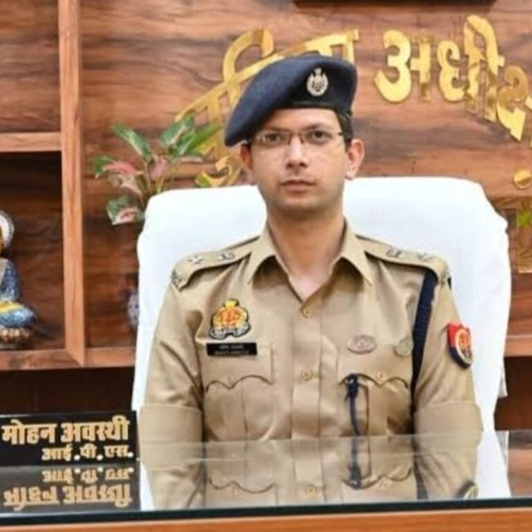 महराजगंज में दो गैंगस्टर जिला बदर:पांच को हर 15 दिन थाने में हाजिरी का आदेश