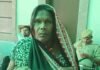 महराजगंज में विधवा महिला के घर का रास्ता रोका:कोर्ट के आदेश के बाद भी नहीं मिला रास्ता, लेखपाल पर पैसे लेने का आरोप