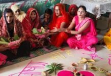 जमुनहा के आंगनवाड़ी केंद्र में पोषण माह पर बैठक आयोजित:गर्भवती महिलाओं की गोद भराई, बच्चों का अन्नप्राशन और स्वच्छता पर जोर