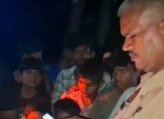 नानपारा में युवक की मौत:गुरुघुट्टा गांव में मिला शव, मृतक अकेला रह रहा था