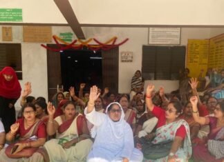 आशा कार्यकर्ताओं ने 5 मांगों को लेकर दी आंदोलन की-चेतावनी:मुख्यमंत्री और स्वास्थ्य अधिकारियों को सौंपा ज्ञापन, राज्य कर्मचारी का दर्जा देने की मांग आशा कार्यकर्ताओं ने 5 मांगों को लेकर दी आंदोलन की-चेतावनी:मुख्यमंत्री और स्वास्थ्य अधिकारियों को सौंपा ज्ञापन, राज्य कर्मचारी का दर्जा देने की मांग