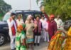 बढ़नी में सपा नेता ने बाढ़ग्रस्त इलाकों का दौरा किया:लोगों ने नेताओं और अधिकारियों के प्रति गुस्सा जताया, कहा- सिर्फ फोटो खिंचवाने आते हैं बढ़नी में सपा नेता ने बाढ़ग्रस्त इलाकों का दौरा किया:लोगों ने नेताओं और अधिकारियों के प्रति गुस्सा जताया, कहा- सिर्फ फोटो खिंचवाने आते हैं