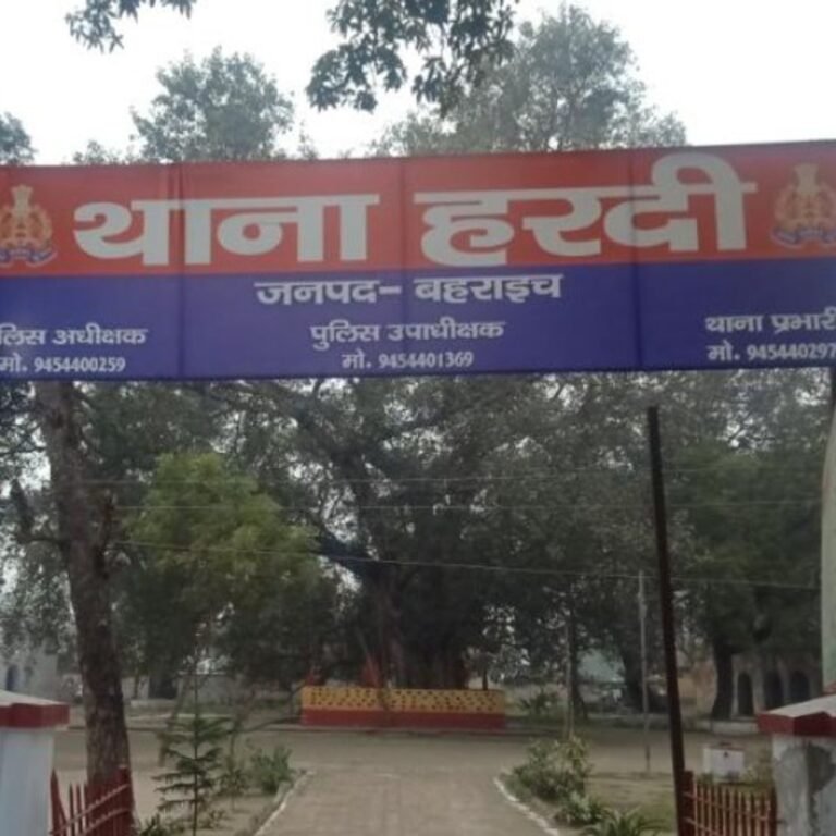 बहराइच में बाइक के सामने कुत्ता आने से हादसा:उदवापुर के छोटे भाई विक्रांत की मौत, बड़ा भाई प्रिंस घायल