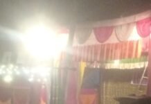श्रावस्ती के सोनवा गांव में राम लीला:भगवान राम की लीलाओं का मंचन किया श्रावस्ती के सोनवा गांव में राम लीला:भगवान राम की लीलाओं का मंचन किया