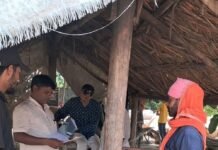 कैसरगंज में आंधी से गिरा 16 केवीए ट्रांसफार्मर चोरी:बिजली विभाग ने पुलिस में शिकायत दर्ज कराई कैसरगंज में आंधी से गिरा 16 केवीए ट्रांसफार्मर चोरी:बिजली विभाग ने पुलिस में शिकायत दर्ज कराई