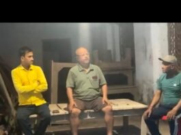 पयागपुर में रामलीला का रिहर्सल शुरू:10 अक्टूबर से शुरू होगी 65 साल पुरानी रामलीला; कलाकार जींस-टीशर्ट में करते हैं रिहर्सल