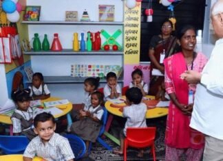 ‘सेवा संकल्प अभियान’ में जनसेवा का संदेश, बच्चों के बीच पहुंचे मुख्यमंत्री भूपेंद्र पटेल