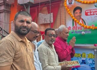 आनंद नगर दुर्गा मंदिर के पास वाटर एटीएम शुरू:पूर्व अध्यक्ष ने किया उद्घाटन, जयप्रकाश लाल बोले- स्वच्छ जल स्वस्थ जीवन का आधार आनंद नगर दुर्गा मंदिर के पास वाटर एटीएम शुरू:पूर्व अध्यक्ष ने किया उद्घाटन, जयप्रकाश लाल बोले- स्वच्छ जल स्वस्थ जीवन का आधार