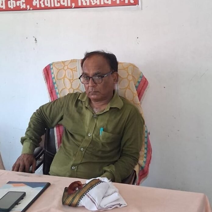 मरवटिया बाजार पीएचसी में स्वास्थ्य मेले का आयोजन:11 मरीजों की जांच कर मुफ्त दवाएं बांटी गईं, स्वास्थ्यकर्मियों ने किया जागरूक