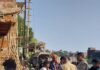 जमीनी विवाद में युवक ने थाने के सामने आत्मदाह की:पुलिस ने रोका, SDM ने दो दिन में पैमाइश का आश्वासन दिया, दोनों पक्ष सहमत जमीनी विवाद में युवक ने थाने के सामने आत्मदाह की:पुलिस ने रोका, SDM ने दो दिन में पैमाइश का आश्वासन दिया, दोनों पक्ष सहमत