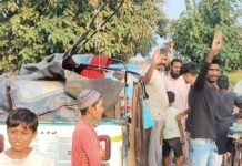 श्रावस्ती में ईंट लदे ट्रैक्टर और ऑटो की टक्कर:भैया पुरवा में ऑटो चालक समेत कई यात्री घायल, पुलिस जांच में जुटी