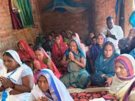 सिद्धार्थनगर में परित्राण पाठ आयोजित:बौद्ध रीति-रिवाज से हुई पूजा-अर्चना, त्रिशरण व पंचशील ग्रहण कर दिया शांति का संदेश
