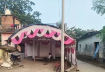 कप्तानगंज में दुर्गा प्रतिमाएं पंडालों तक पहुंचना शुरू:नवरात्र को लेकर भक्तिमय माहौल, भव्य पंडाल सजे; भक्तों में उत्साह कप्तानगंज में दुर्गा प्रतिमाएं पंडालों तक पहुंचना शुरू:नवरात्र को लेकर भक्तिमय माहौल, भव्य पंडाल सजे; भक्तों में उत्साह