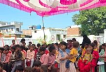 शोहरतगढ़ के गौरा बाजार में मातृ मेला लगा:बेटियों ने खेलकूद, सांस्कृतिक कार्यक्रमों में हिस्सा लिया; प्रदर्शनी भी लगी शोहरतगढ़ के गौरा बाजार में मातृ मेला लगा:बेटियों ने खेलकूद, सांस्कृतिक कार्यक्रमों में हिस्सा लिया; प्रदर्शनी भी लगी