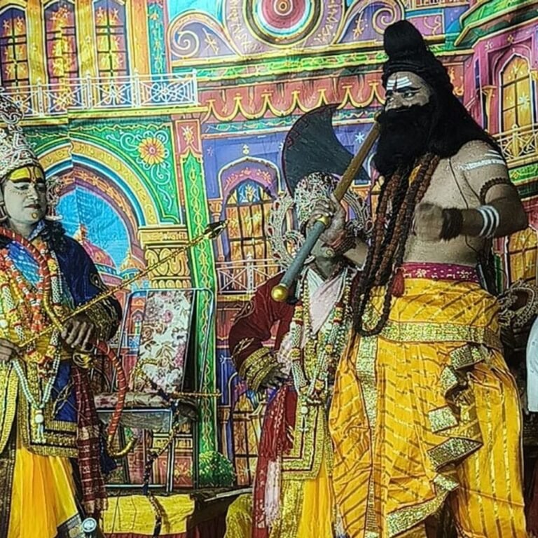 पयागपुर में रामलीला मंचन में लक्ष्मण-परशुराम संवाद:धनुष यज्ञ और रावण-बाणासुर संवाद एवं लक्ष्मण परशुराम संवाद ने मोहा मन
