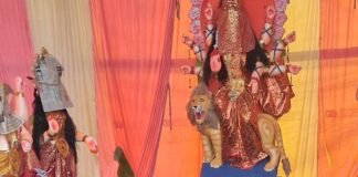 खेसरहा में नवरात्र के पहले दिन निकली कलश यात्रा:बंजरहा बुजुर्ग, सकारपार, टीकुर और मरवटिया बाजार समेत कई इलाकों में गूंजे मां दुर्गा के जयकारे खेसरहा में नवरात्र के पहले दिन निकली कलश यात्रा:बंजरहा बुजुर्ग, सकारपार, टीकुर और मरवटिया बाजार समेत कई इलाकों में गूंजे मां दुर्गा के जयकारे