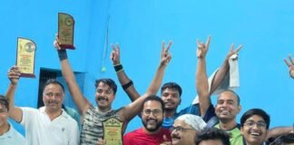 बस्ती बैडमिंटन ओपन में सिद्धार्थनगर की टीम उपविजेता बनी:शोहरतगढ़ में खिलाड़ियों का जोरदार स्वागत, नगर पंचायत अध्यक्ष प्रतिनिधि ने किया नेतृत्व बस्ती बैडमिंटन ओपन में सिद्धार्थनगर की टीम उपविजेता बनी:शोहरतगढ़ में खिलाड़ियों का जोरदार स्वागत, नगर पंचायत अध्यक्ष प्रतिनिधि ने किया नेतृत्व