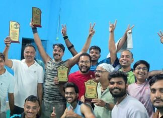 बस्ती बैडमिंटन ओपन में सिद्धार्थनगर की टीम उपविजेता बनी:शोहरतगढ़ में खिलाड़ियों का जोरदार स्वागत, नगर पंचायत अध्यक्ष प्रतिनिधि ने किया नेतृत्व बस्ती बैडमिंटन ओपन में सिद्धार्थनगर की टीम उपविजेता बनी:शोहरतगढ़ में खिलाड़ियों का जोरदार स्वागत, नगर पंचायत अध्यक्ष प्रतिनिधि ने किया नेतृत्व