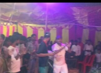 बहराइच के जरूली में नवरात्र पर भक्तिमय माहौल:दौलतपुर, मोतीपुर, बलहा और मिहींपुरवा में श्रद्धालु मां दुर्गा और शिव की आराधना में लीन बहराइच के जरूली में नवरात्र पर भक्तिमय माहौल:दौलतपुर, मोतीपुर, बलहा और मिहींपुरवा में श्रद्धालु मां दुर्गा और शिव की आराधना में लीन