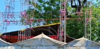 मेघालय के जयंती शक्तिपीठ के दर्शन कराएगा लोकायन समिति:सिसवा में शक्ति आराधना की अनूठी छटा; गुफा रूपी पंडाल में मां जगदम्बा की दिव्यता से गूंजेगा दुर्गा पूजा महोत्सव मेघालय के जयंती शक्तिपीठ के दर्शन कराएगा लोकायन समिति:सिसवा में शक्ति आराधना की अनूठी छटा; गुफा रूपी पंडाल में मां जगदम्बा की दिव्यता से गूंजेगा दुर्गा पूजा महोत्सव