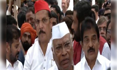 लोकतांत्रिक अधिकारों को लगातार कमजोर कर रही सरकार: राहुल और खड़गे का आरोप