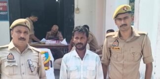 एक साल से फरार शातिर चोर गिरफ्तार:मुंडेरवा चीनीमिल चोरी का आरोपी, कुर्की आदेश के बाद जगदीशपुर से पकड़ाया