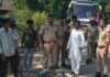 बस-बाइक की टक्कर में बाइक सवार गंभीर घायल:चिल्हिया थाना क्षेत्र में हादसा, जिला अस्पताल में भर्ती, हालत गंभीर बस-बाइक की टक्कर में बाइक सवार गंभीर घायल:चिल्हिया थाना क्षेत्र में हादसा, जिला अस्पताल में भर्ती, हालत गंभीर